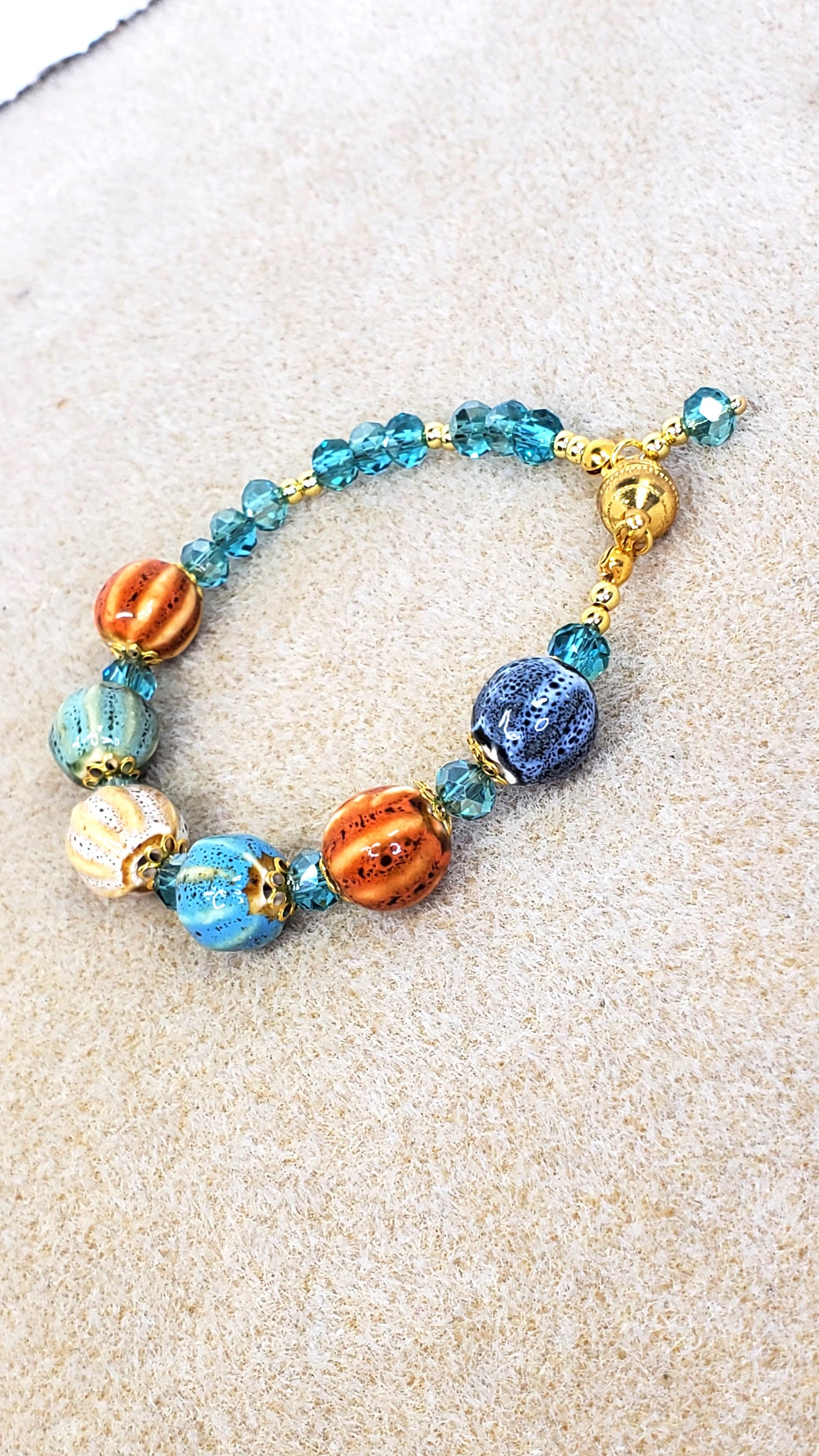 Pumpkin Charm and Crystal Fall Beaded Bracelet, Bracelet with Pumpkin Charms Crystal Bracelet