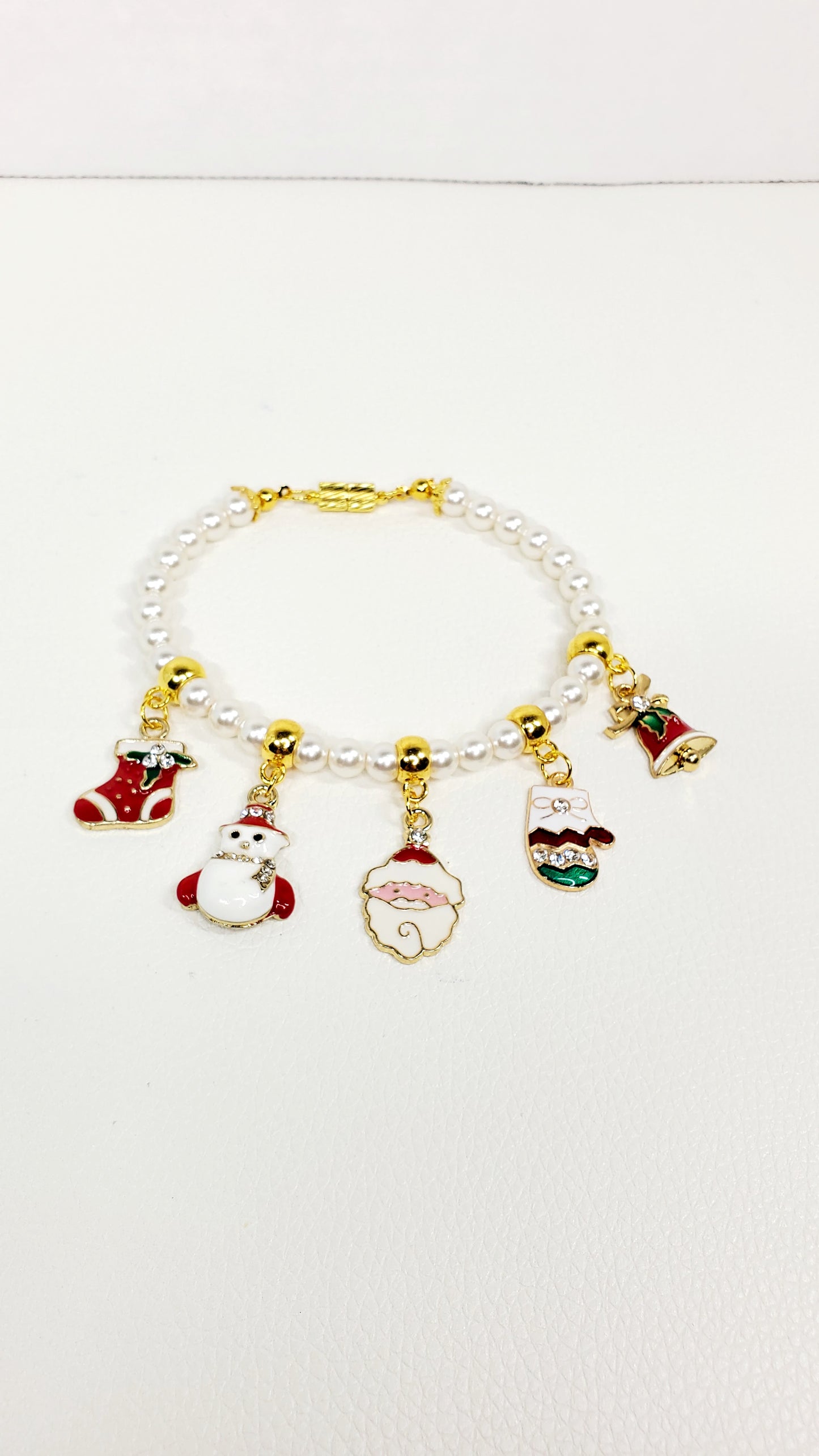 Christmas Pearl & Charm Bracelet