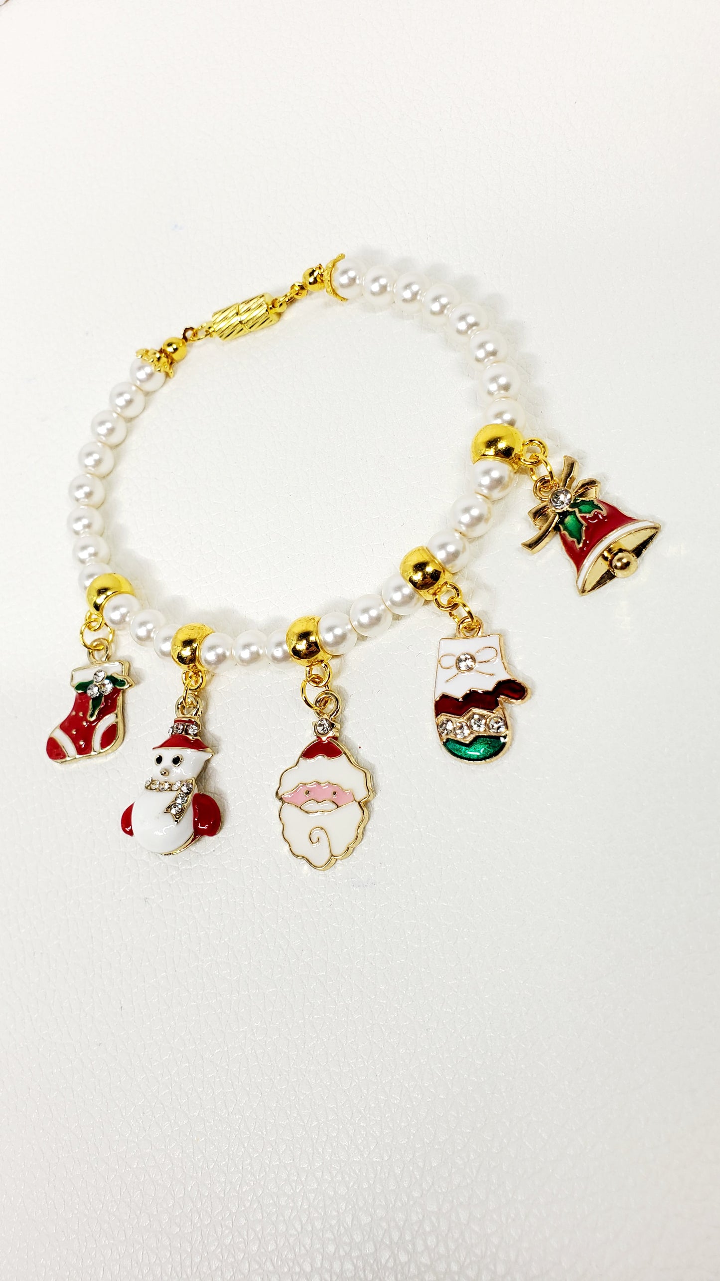 Christmas Pearl & Charm Bracelet