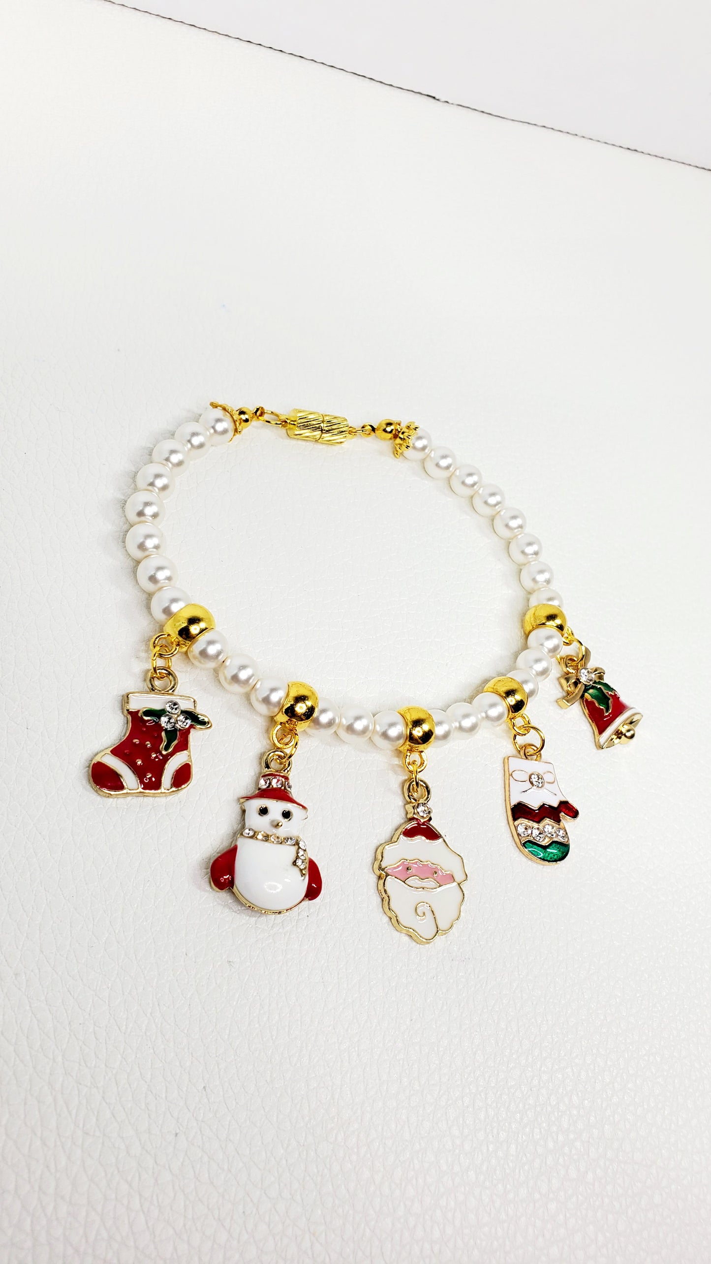 Christmas Pearl & Charm Bracelet