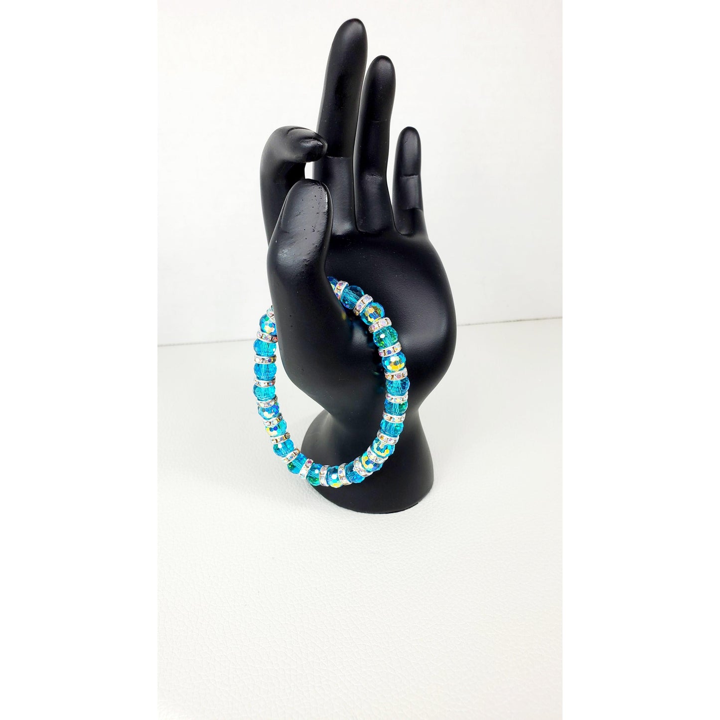 Beautiful Blue Aurora Borealis Faceted Crystal Glass Stretch Bracelet