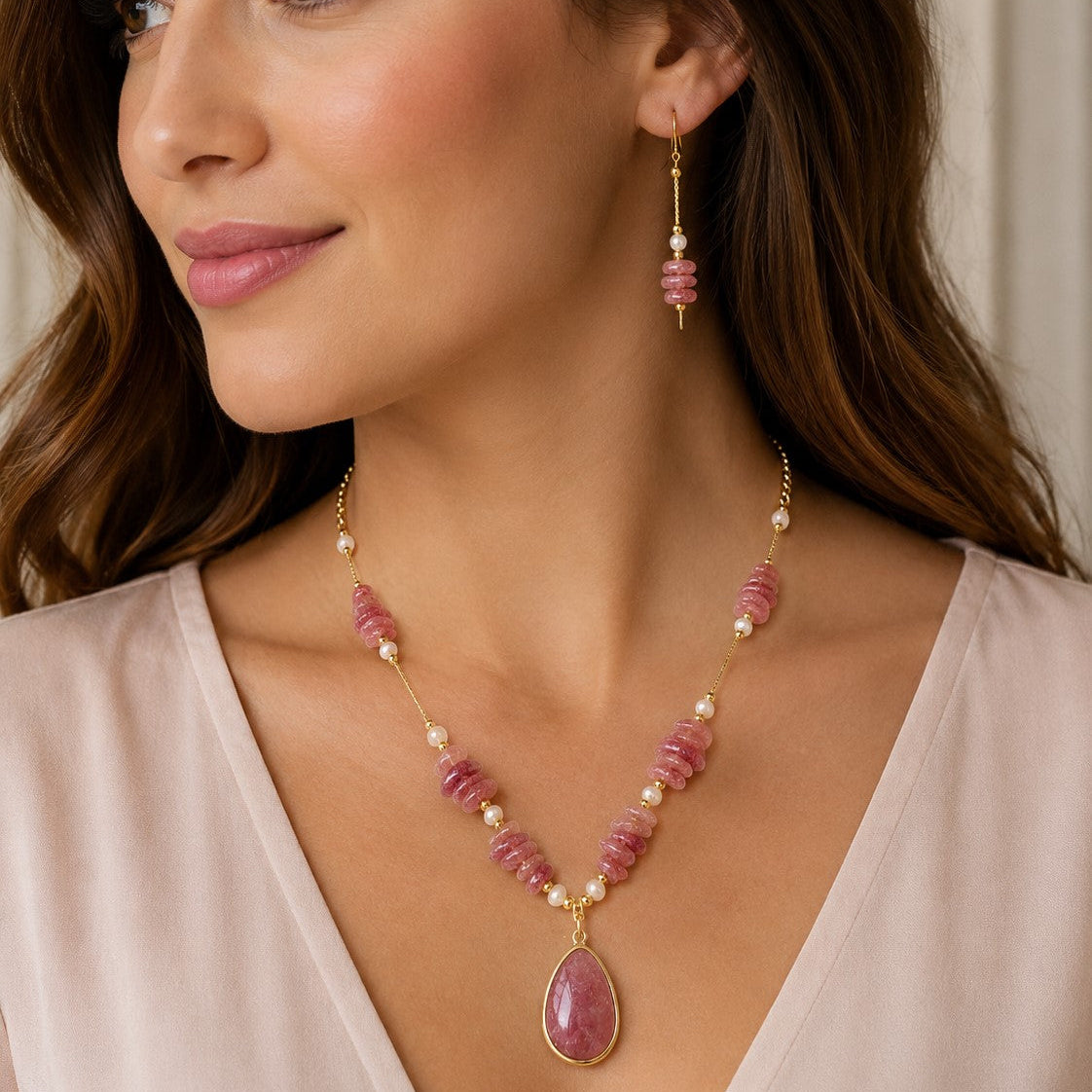 Strawberry Quartz Jewelry Necklace Set